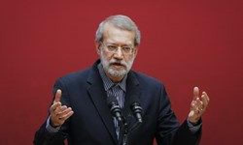 انتقاد لاریجانی از مقررات دست و پاگیر