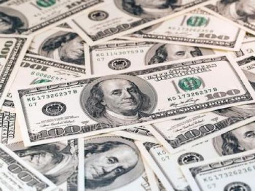 لاهوتی: دلار تا ۸-۹ هزار تومان کاهش می‌یابد 