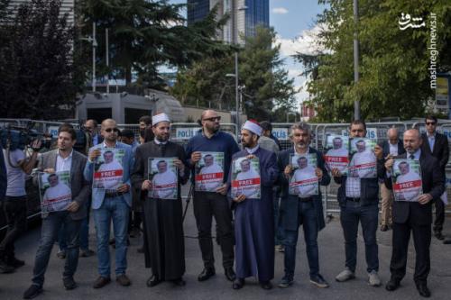 عکس/ تجمع اعتراضی مقابل سفارت عربستان در ترکیه