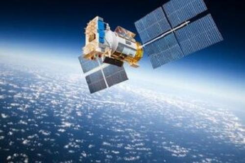 مدل پروازی ماهواره مخابراتی «ناهید ۱» 