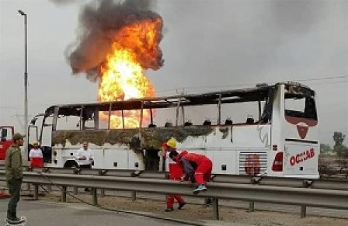  جزئیات جدید از علت حریق اتوبوس در مسیر آزادراه اهواز به ماهشهر 