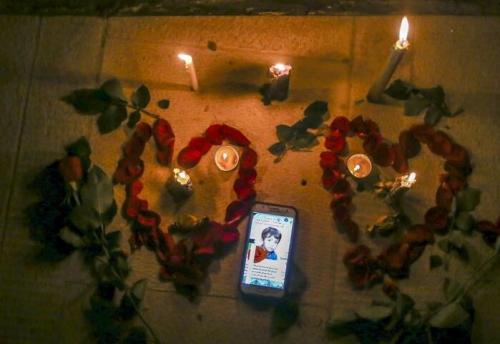  عکس/ مراسم یادبود قربانیان سیل شیراز