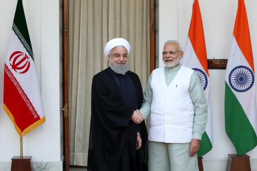  چالشی به نام خرید نفت ایران برای هند/ چرا دهلی نو از سفر عمران خان به تهران ناراحت است؟ هن