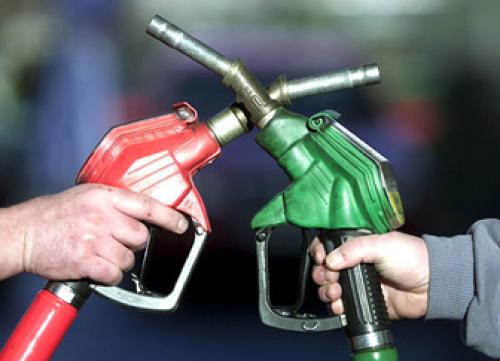 تولید بنزین ایران رکورد می‌زند 
