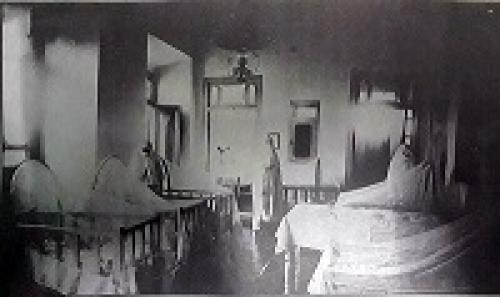 عکس/پوشش پرستاران درزمان قاجار