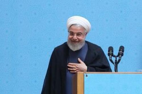 آقای روحانی با کار عکس بینداز