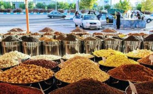  بازار آجیل شب یلدا در آرامش به سر می‌برد 