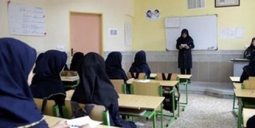  برگزاری امتحانات نهایی دانش‌آموزان از ۲ دی با هدف پاسداشت دورهمی خانواده در شب یلدا 