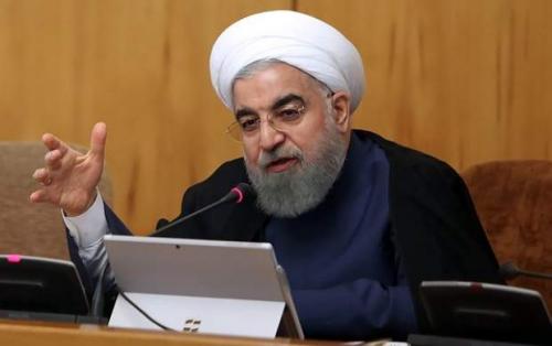 روحانی در همآوردی ایران با آمریکا چه خطی را دنبال می کند؟