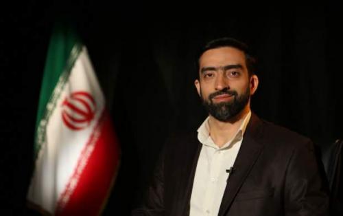 هیچ تحولی با حرکت انفرادی اتفاق نمی‌افتد/ از مردم تهران می خواهم به کل افراد حاضر در لیست «ایران سربلند» رای بدهند
