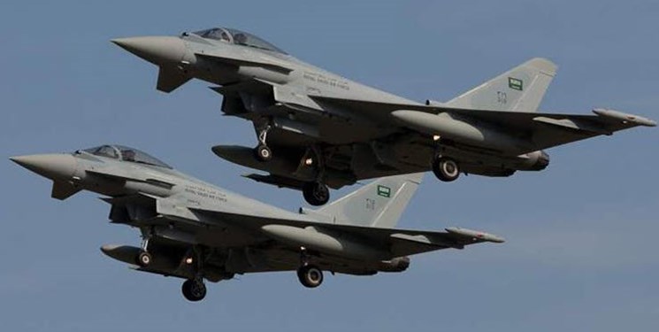 جنگنده‌های سعودی صنعاء و چند استان یمن را شبانه بمباران کردند