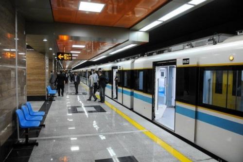 کشف چمدان‌های تریاک در مترو تهران