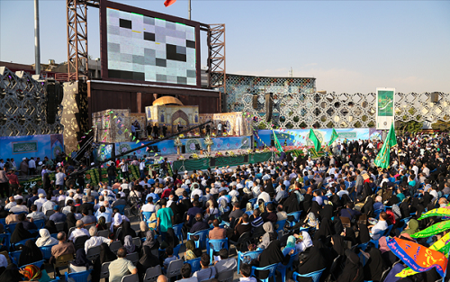 برگزاری جشن غدیر در میدان امام حسین (ع)