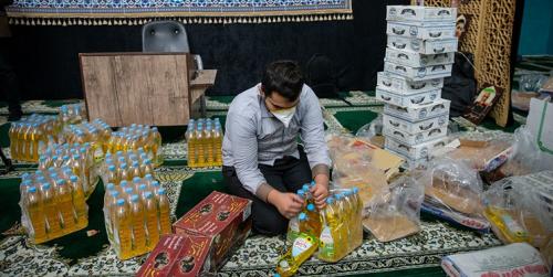 کمک مساجد تهران به ۱۲ هزار خانواده
