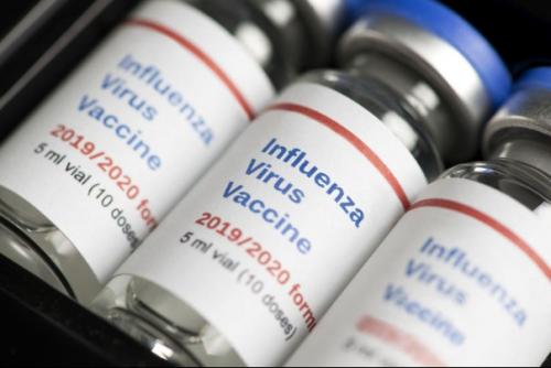  چرا واکسن آنفلوآنزا برای گروه‌های اولویت‌دار هم انجام نشد؟