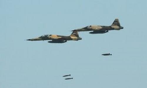 انهدام اهداف دشمن فرضی توسط جنگنده‌هایF-۵ و صاعقه/ «سمات» دوربین جدید RF-۴های نهاجا