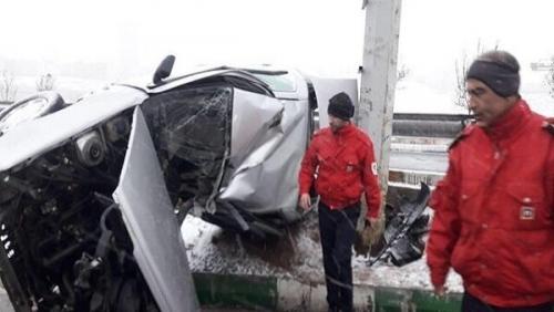  ۳ مصدوم در برخورد ۷ خودرو در تبریز