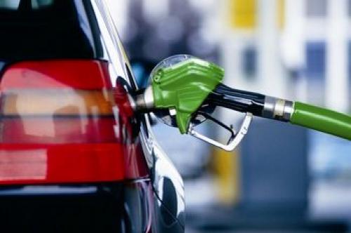 آیا بنزین در ۱۴۰۰ گران می شود ؟
