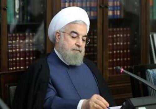 روحانی از حال مردم بی‌خبر است انگار گزارش دولت سوئیس را می‌دهد!