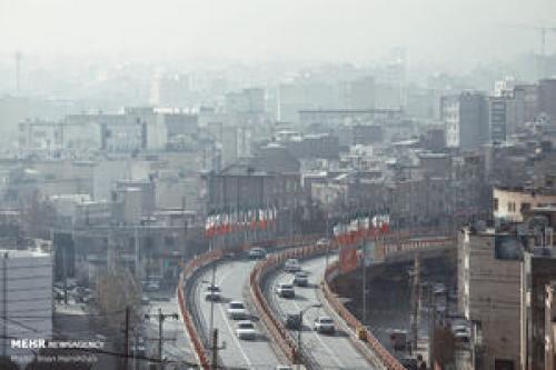 تکلیف تعطیلی تهران قبل از ظهر شنبه تعیین می شود/تداوم آلودگی هوا