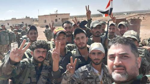 وحشت تروریست‌ها از اعزام نیروهای تازه‌نفس ارتش سوریه به حماه/ آیا آنکارا و دمشق به توافق رسیده‌اند؟ + نقشه میدانی و عکس