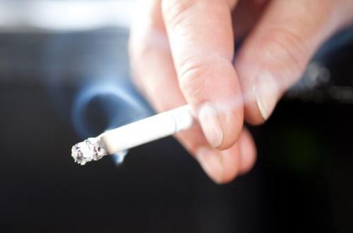افزایش عوارض کرونا با کشیدن سیگار