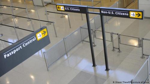 مخالفت بایدن با لغو محدودیت‌های کرونایی سفر به آمریکا