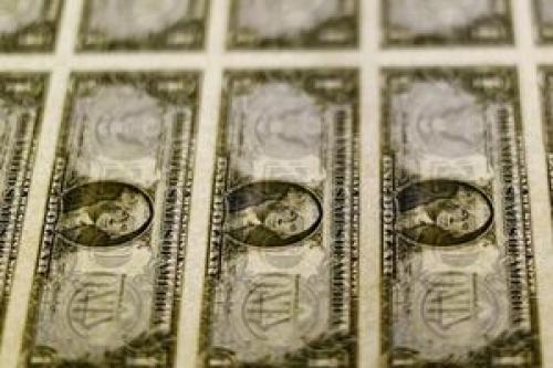 آمریکا در مدار استقراض خارجی/ دلار تا کجا در بازار جهانی خواهد ریخت؟