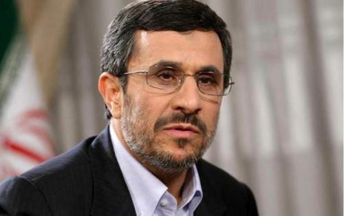 احمدی‌نژاد خود را یک جناح می‌داند