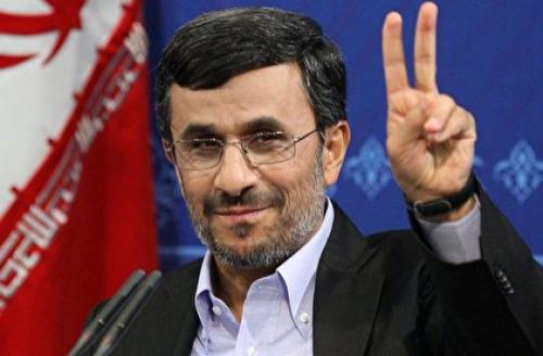 زیباکلام: احمدی‌نژاد همین فردا ۱۵میلیون رای دارد + فیلم