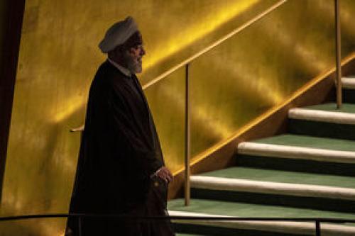 روحانی دنبال دو قطبی‌سازی در انتخابات ۱۴۰۰ است 