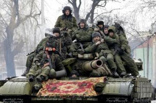 نقل و انتقالات گسترده نظامی در منطقه دونباس / احتمال درگیری جدید میان روسیه و اوکراین بر سر بحران آب در کریمه
