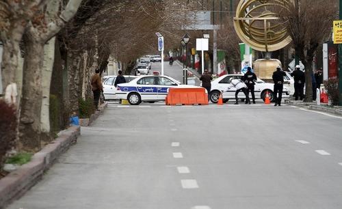 پلیس تهران: ورودی تمام پارکها در روز طبیعت مسدود می‌شود/ احتمال انتقال خودروی متخلفان به پارکینگ 