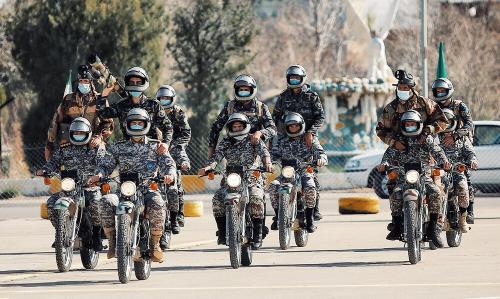 رژه روز ارتش در پایگاه هوایی شهید نوژه