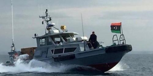 شلیک هوایی گارد ساحلی لیبی به سوی قایق‌های ایتالیا