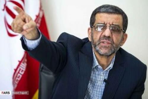  ضرغامی: هیچگاه شبیه احمدی نژاد نیستم