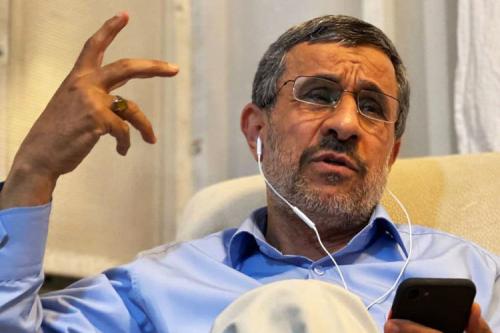  حضور خبرساز احمدی‌نژاد در کلاب‌هاوس