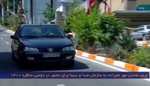 عکس/ خودرو مهرعلیزاده هنگام ورود به محل مناظره
