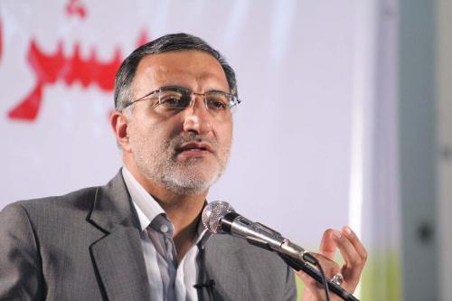  زاکانی به نفع رئیسی از انتخابات انصراف داد