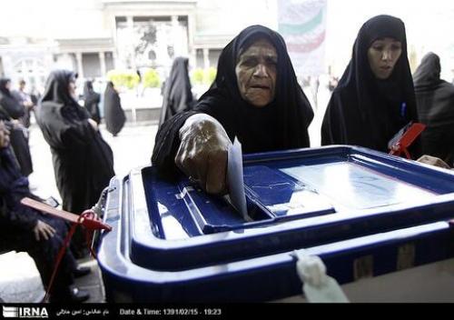  فیلم/ صف رای‌گیری در امامزاده صالح تهران