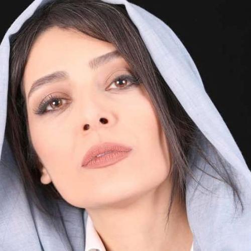 سلفی عاشقانه عروسک زیبای سینمای ایران