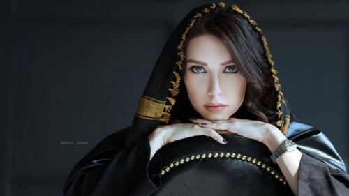ژست جالب ستاره زیبای سینمای ایران