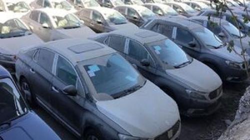  کاهش قیمت خودروهای خارجی در بازار