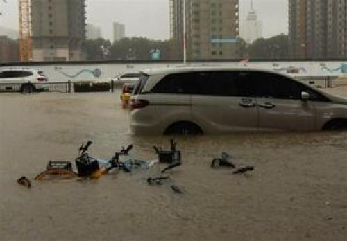  شمار قربانیان سیلاب چین به ۵۱ نفر رسید