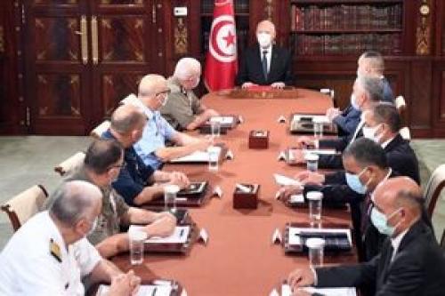  مقامات دولتی تونس از سمت خود برکنار شدند