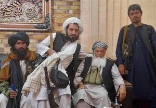 تسلیم شدن اسماعیل خان و مقامات ارشد هرات به طالبان