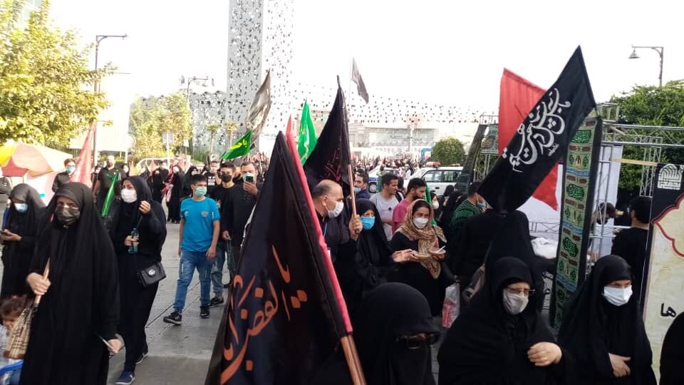 پیاده روی جاماندگان اربعین در تهران آغاز شد