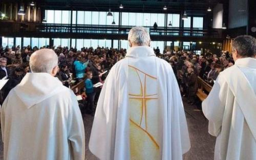 گزارش تکان دهنده از آزار جنسی در کلیساهای فرانسه
