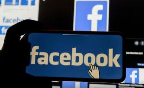  مبارزه فیس بوک برای فروش واتس‌اپ 