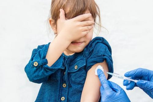  واکسیناسیون کرونا؛ از تعیین تکلیف دوز سوم تا تزریق به کودکان زیر ۱۲ سال 